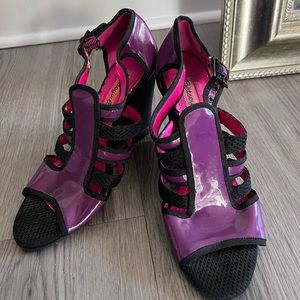 Betseyville Betsey Johnson Sandals